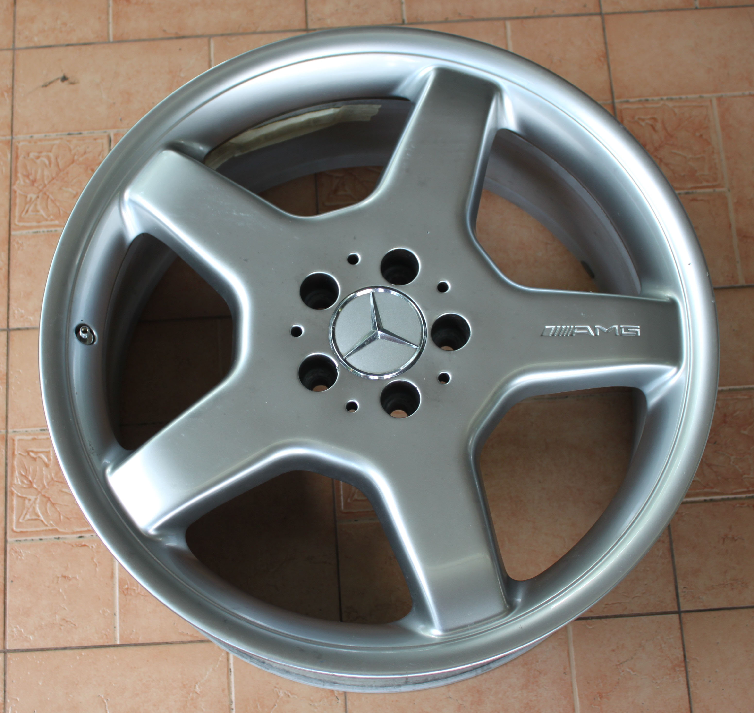 ล้อAMG ST3 19 นิ้ว หน้า 8.5 ET44 หลัง 9.5 ET46