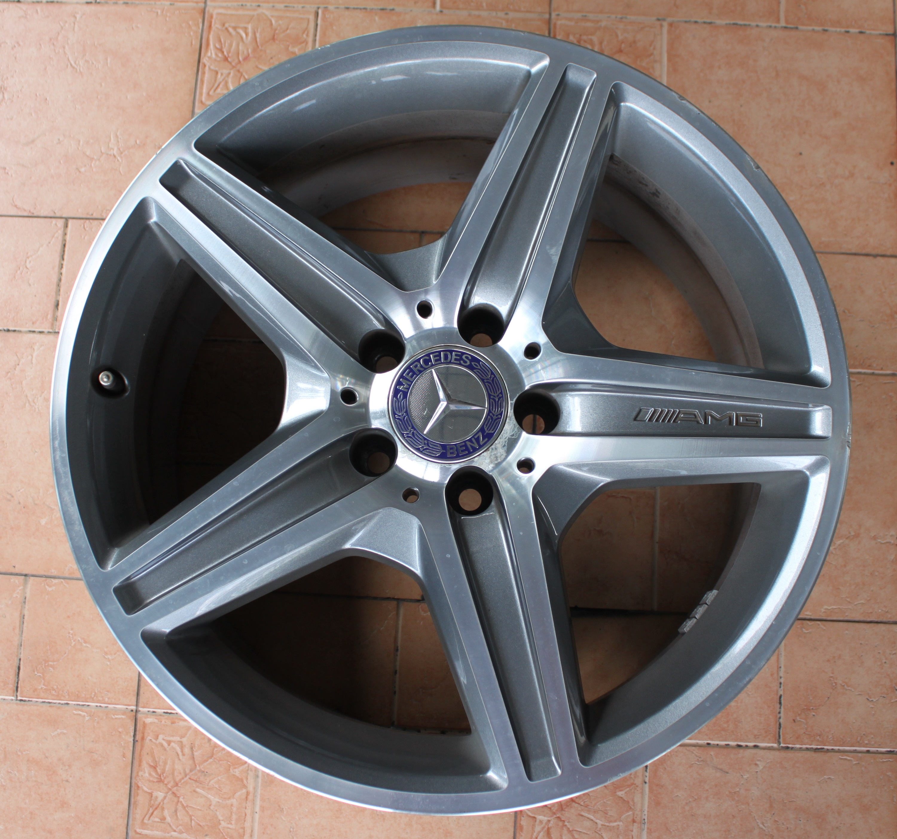 ล้อAMG ST6 18 นิ้ว หน้า 8.5 ET38 หลัง 9 ET39 Spec E63