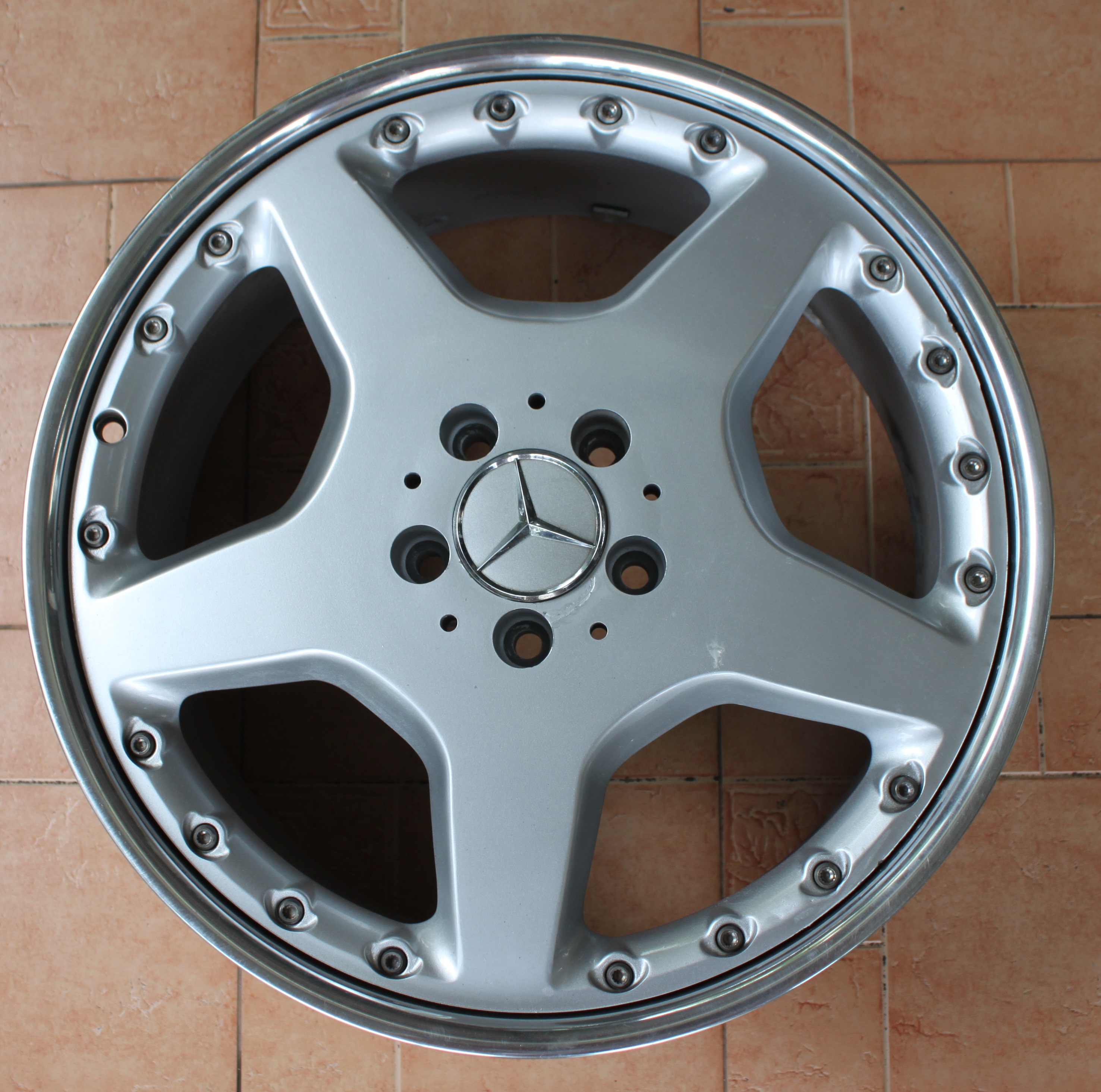 ล้อAMG ST3 แยกชิ้น 19 นิ้ว หน้า 8.5 ET44 หลัง 9.5 ET46