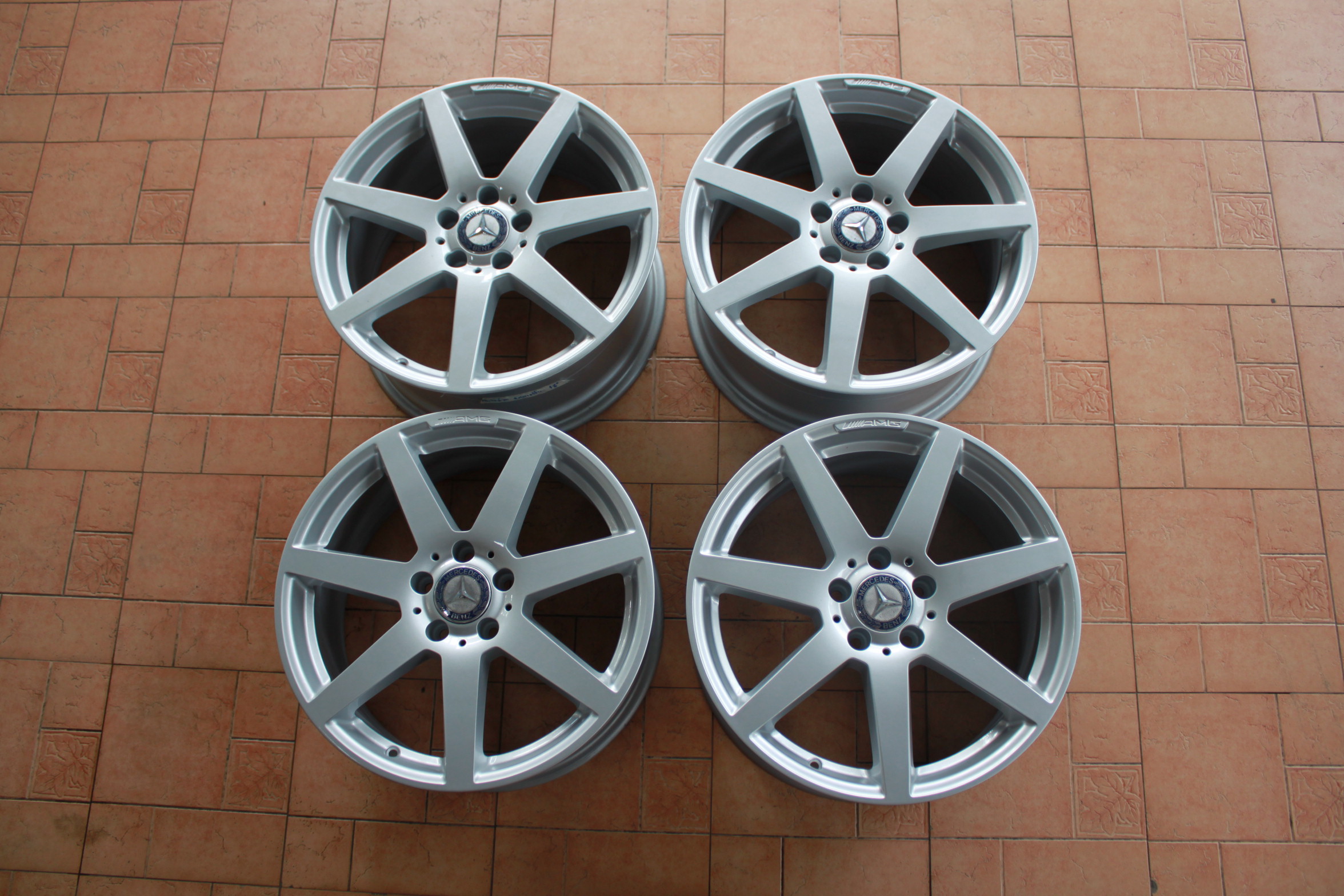 ล้อ C คูเป้ 18 นิ้ว หน้า 8 ET50 หลัง 8.5 ET54